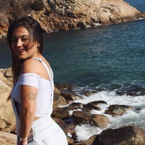 Meet your Posher, Bruna